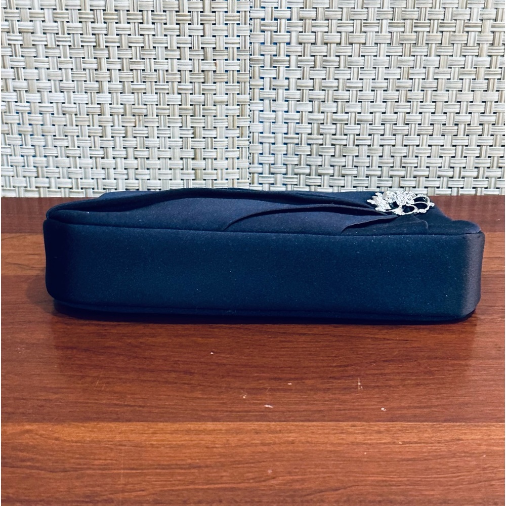 🌟HP🌟VTG 1990s Black Satin Pleated & Rhinestone Brooch Evening Bag Preston York - Picture 10 of 10